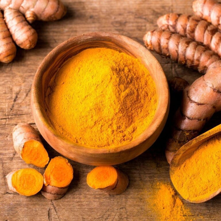 Alerta da Anvisa: Suplementos de cúrcuma podem causar danos graves ao fígado